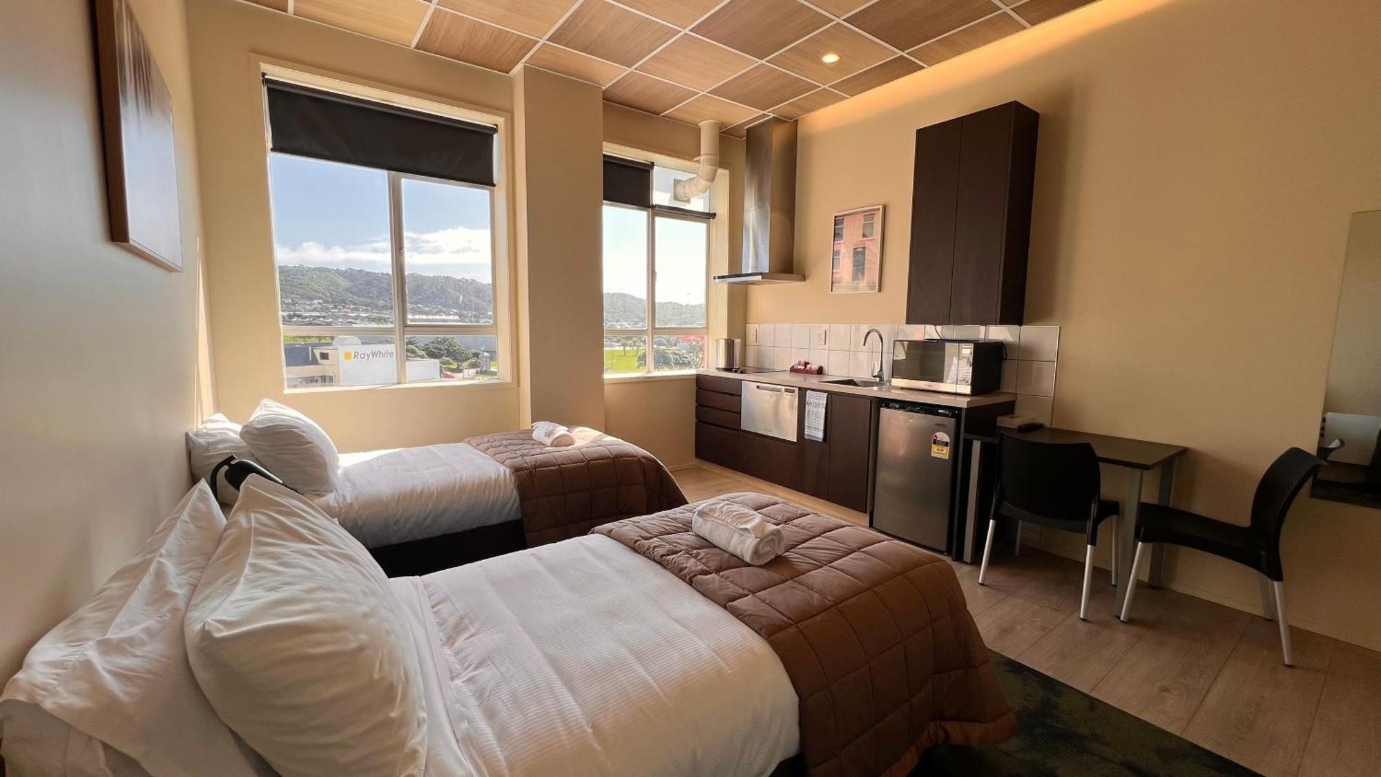 The Post Hotel Porirua Luaran gambar